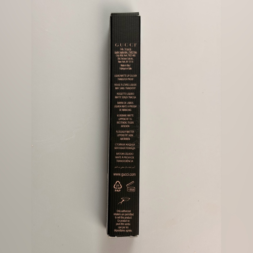 Gucci Liquid Matte Lip Color — Goldie Red 25 - Picture 8 of 10